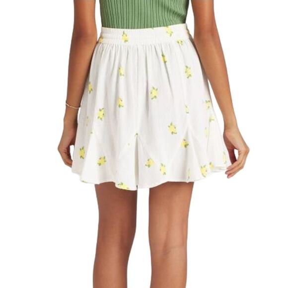Vero Moda Maya High Waist Flounce Mini Detail Skirt - White/Venus NWT Size Small - Picture 2 of 9